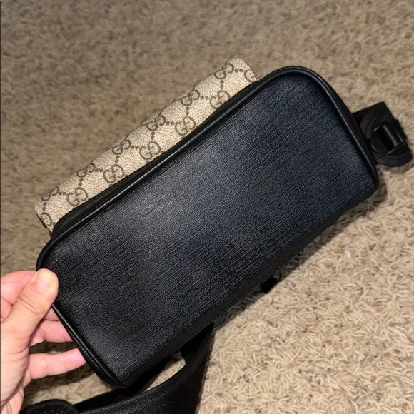 Gucci Beige and Black GG Canvas Backpack - Picture 5 of 7